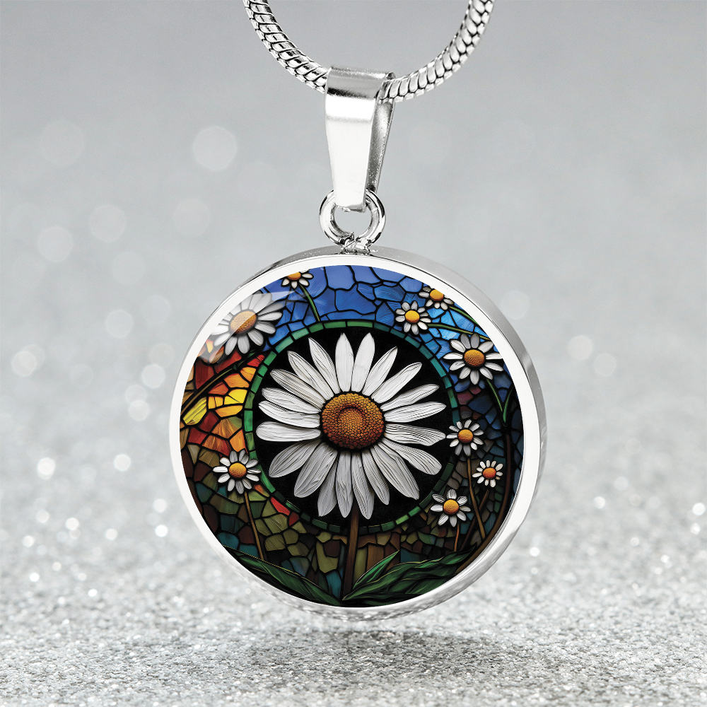 Daisy Pendant Necklace