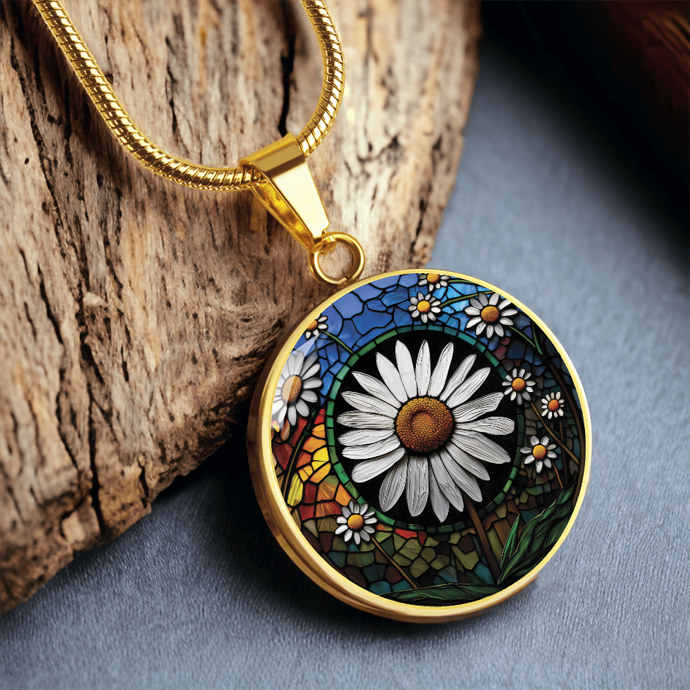 Daisy Pendant Necklace