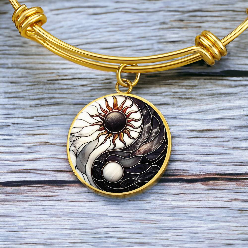 Sun and Moon Bracelet, Personalized Celestial Jewelry, 18K Gold Yin and Yang Charm Pendant, Harmony & Unity Space Gift For Her