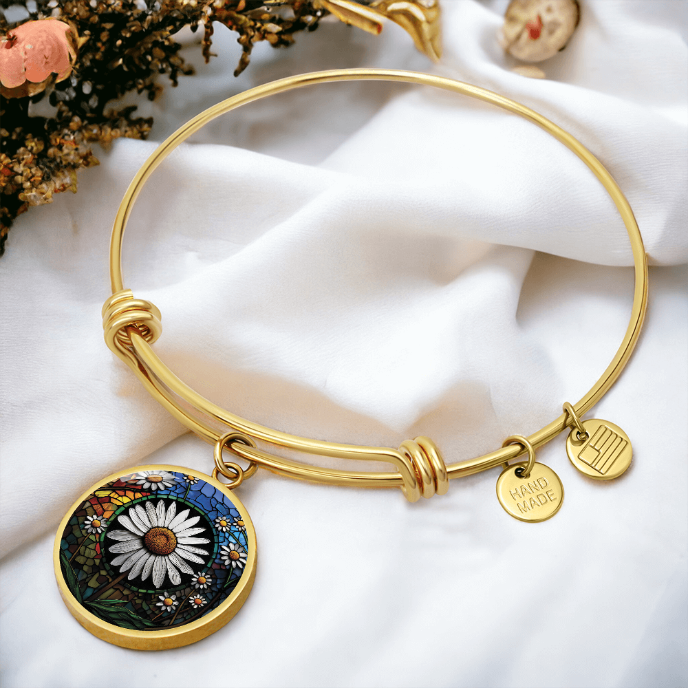 Daisy Pendant Bracelet