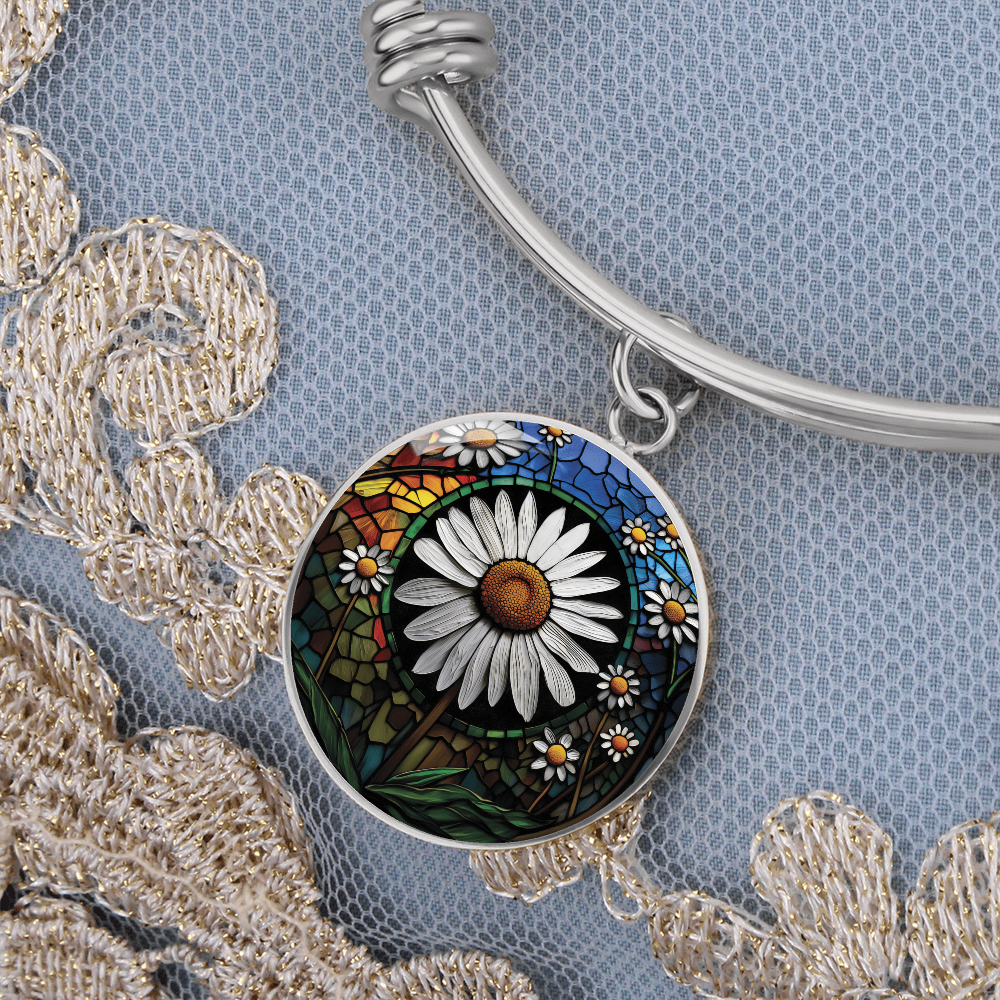 Daisy Pendant Bracelet
