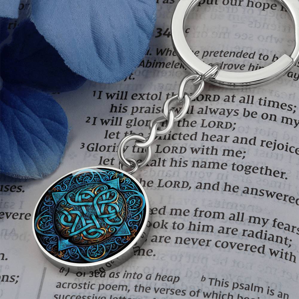 Celtic Knot Keychain
