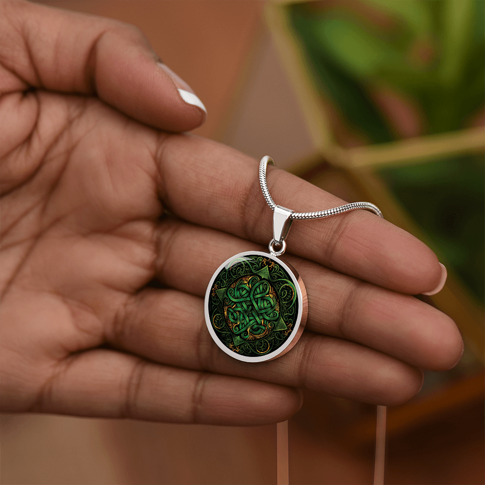 Green Celtic Knot Necklace - Romantic Pendant Jewelry