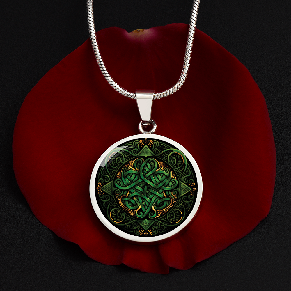 Green Celtic Knot Necklace - Romantic Pendant Jewelry