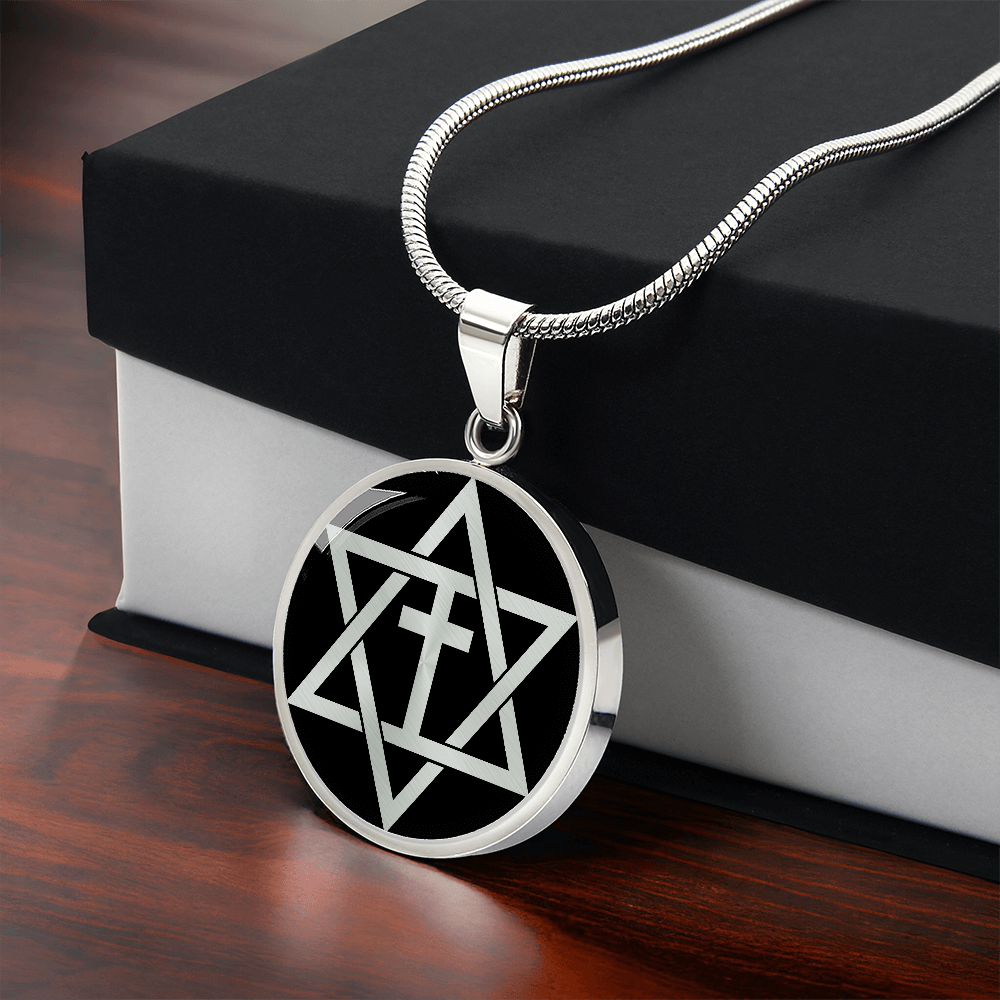 Magen Cross Necklace