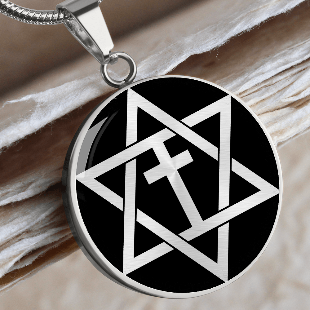 Magen Cross Necklace