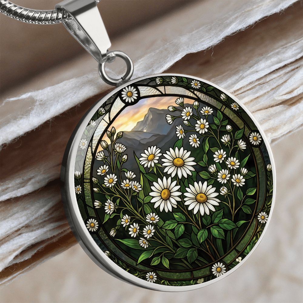 White Daisy Necklace - April Birth Flower Pendant Jewelry
