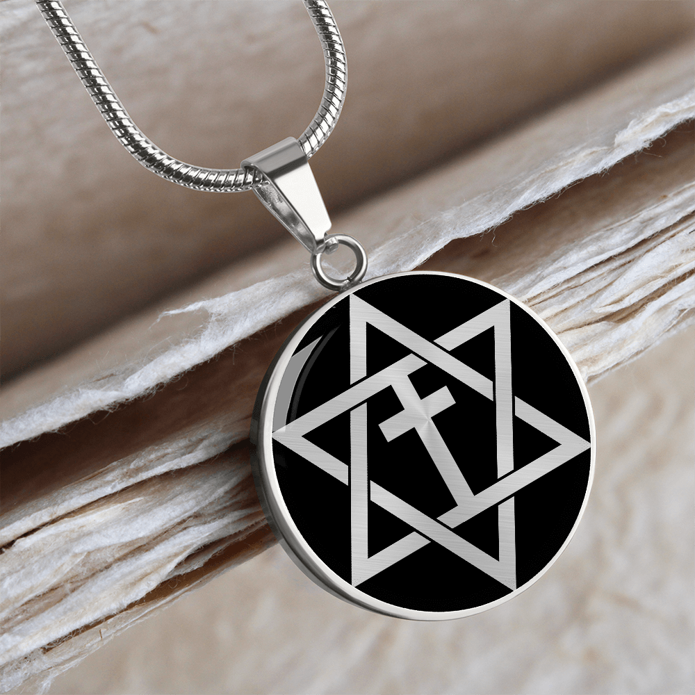 Magen Cross Necklace