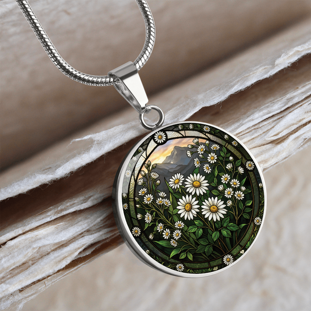 White Daisy Necklace - April Birth Flower Pendant Jewelry