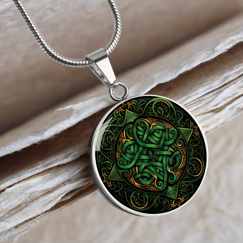 Green Celtic Knot Necklace - Romantic Pendant Jewelry