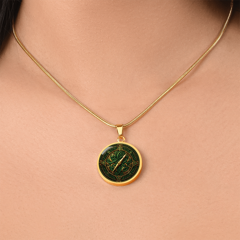 Compass Rose Necklace - Green Celtic Pendant Jewelry