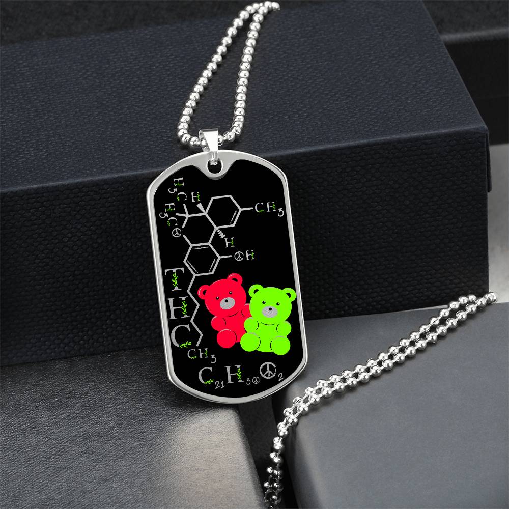 Gift box with an elegant silver pendant periodic table THC Bear Necklace. Colors are silver, black, Green and Red. This jewelry offers personalization with an engraving option for a name.