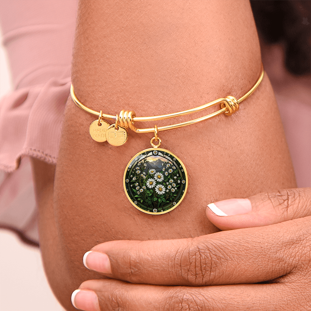 White Daisy Bracelet - April Birth Flower Pendant Jewelry