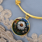 Daisy Pendant Bracelet