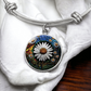 Daisy Pendant Bracelet