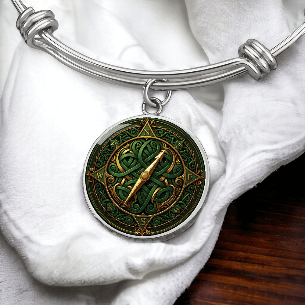 Celtic Compass Rose Bracelet - Green Celtic Pendant Jewelry