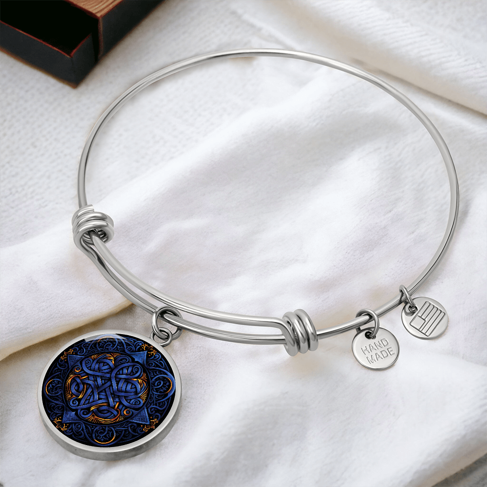 Blue Celtic Knot Bracelet - Romantic Pendant Jewelry
