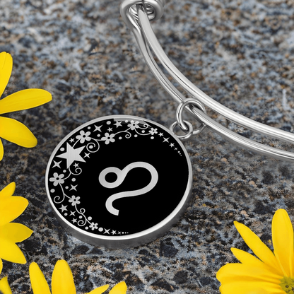 Leo Zodiac Pendant Bracelet