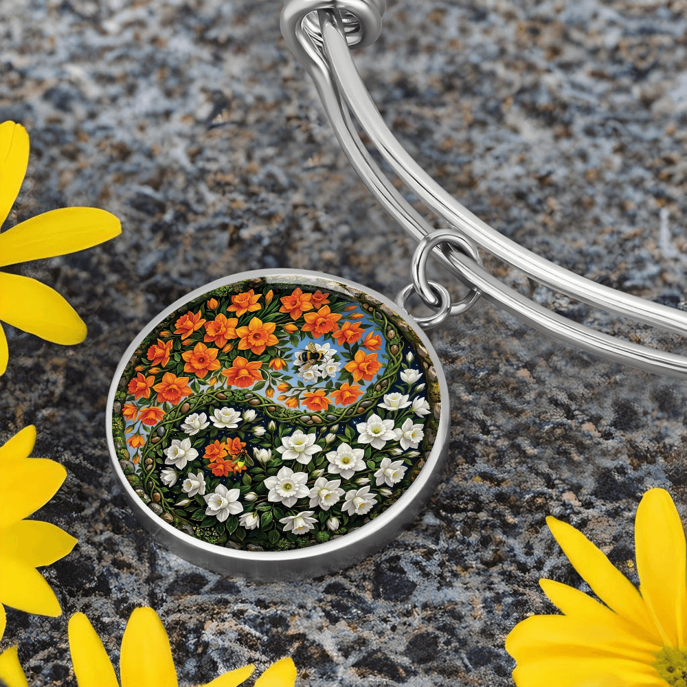 Daffodil Yin Yang Bracelet - March Birth Month Flower Pendant Jewelry