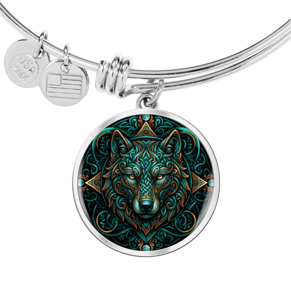 Celtic Wolf Bracelet - Symbolizing Guardianship and Protection
