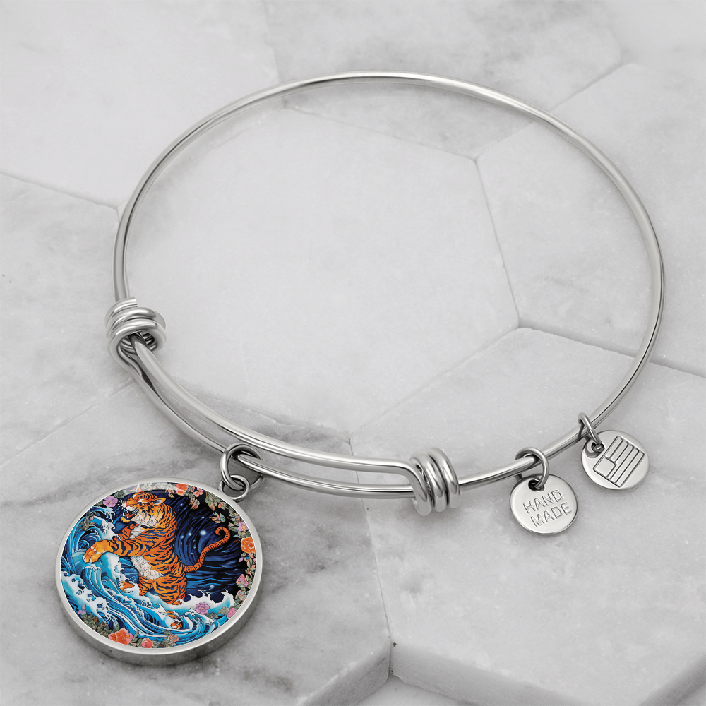 Year of the Tiger Bracelet - Chinese Zodiac Animal Pendant Jewelry