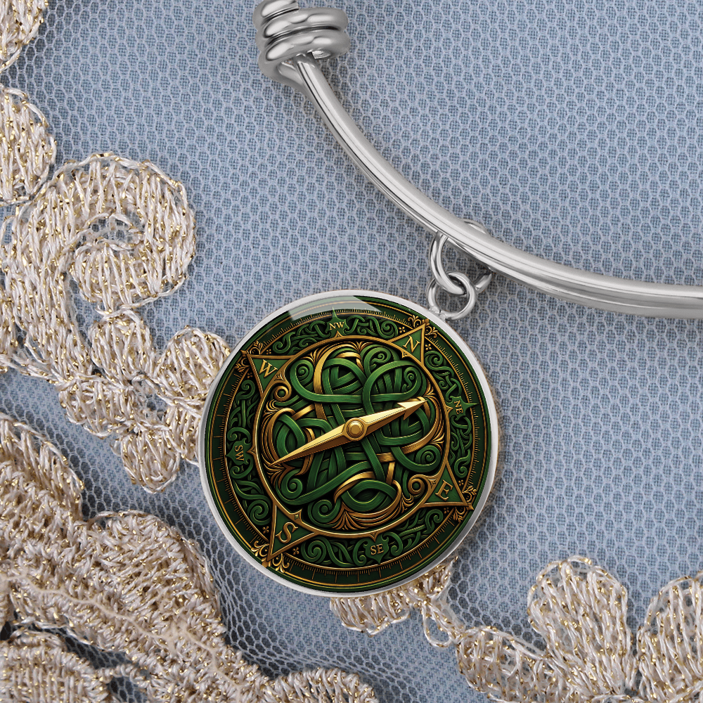 Celtic Compass Rose Bracelet - Green Celtic Pendant Jewelry