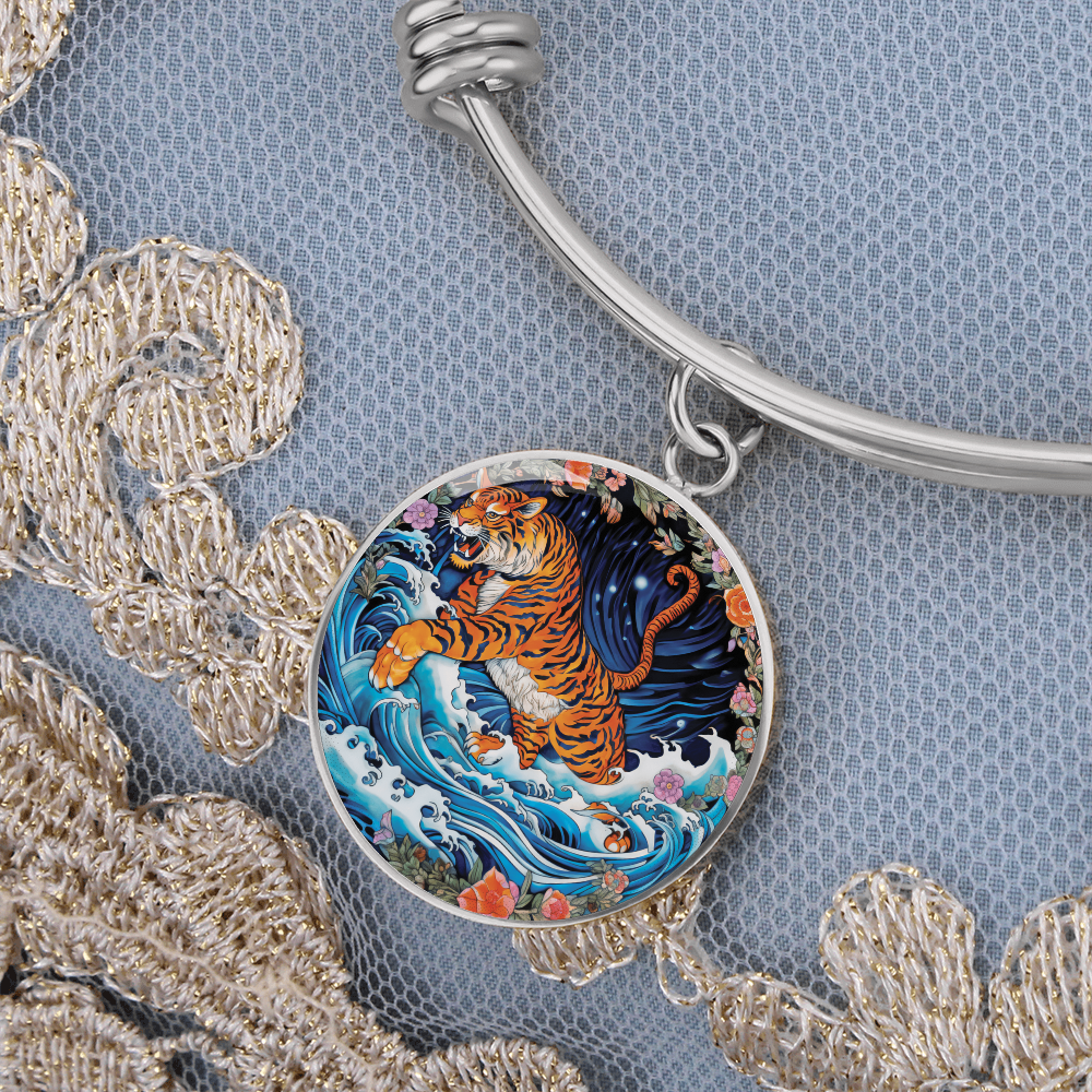 Year of the Tiger Bracelet - Chinese Zodiac Animal Pendant Jewelry
