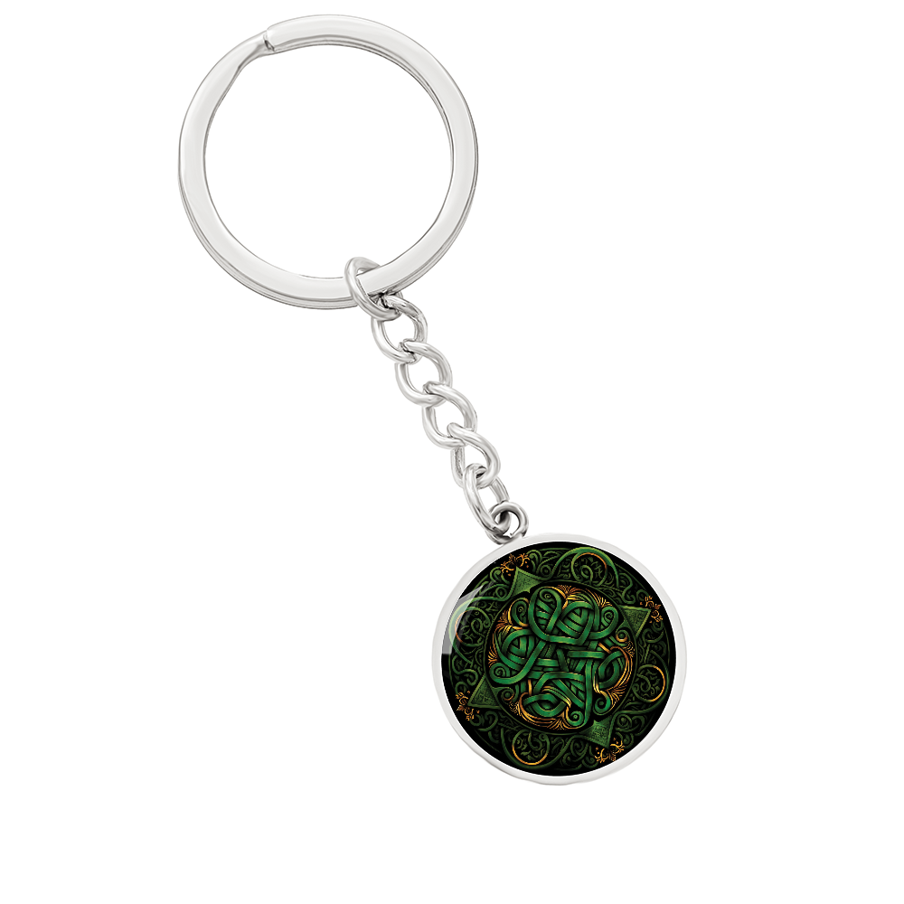 Green Celtic Knot Keychain - Romantic Pendant Jewelry