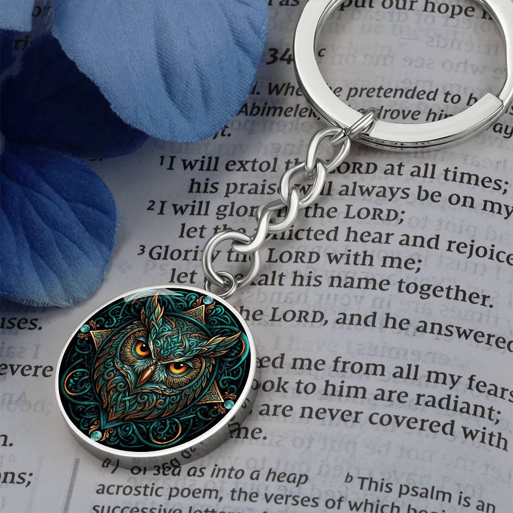 Celtic Owl Keychain – Symbolizing Wisdom and Spiritual Guidance